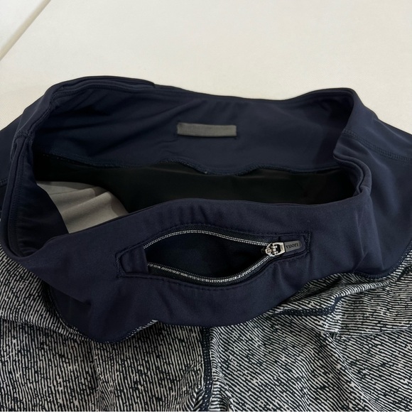 Vouri Running Shorts Size Small Navy Blue Gray Printed Built-In Brief 2" Inseam - Picture 5 of 10